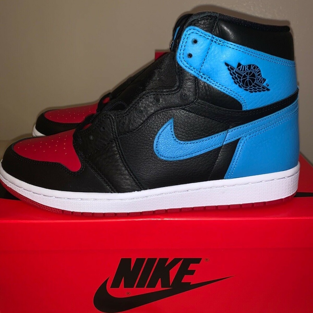 Jordan 1 High OG UNC to CHI(Size 13 m/14.5 w) - Picture 3 of 8